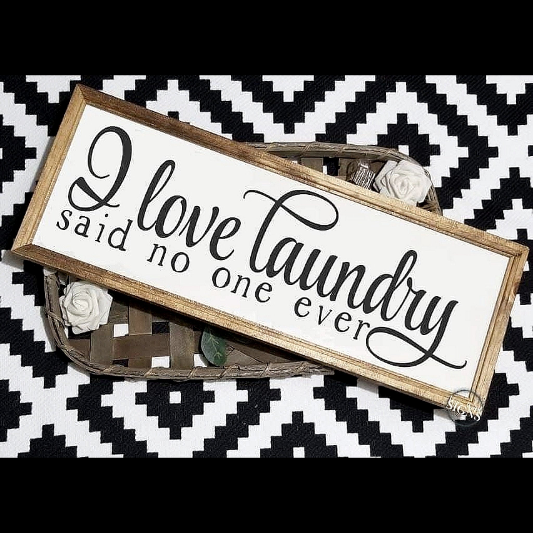 Funny Laundry room sign