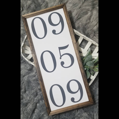 Anniversary date sign, Important date